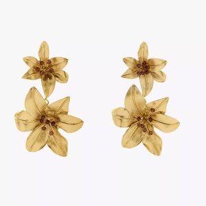 FLORAL EARRINGS